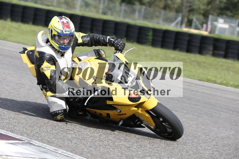 Archiv-2025/53 16.09.2025 Track Day Domi Aegerter ADR/Gruppe rot/24